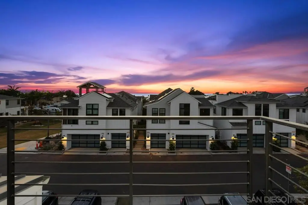 1600 San Remo Pl 104, Encinitas, CA — listing photo 1