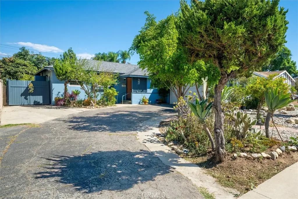 1311 Knox Street, San Fernando, CA — listing photo 1