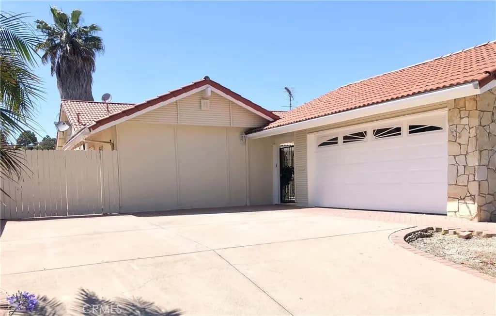 615 Avenida Vaquero, San Clemente, CA — listing photo 1
