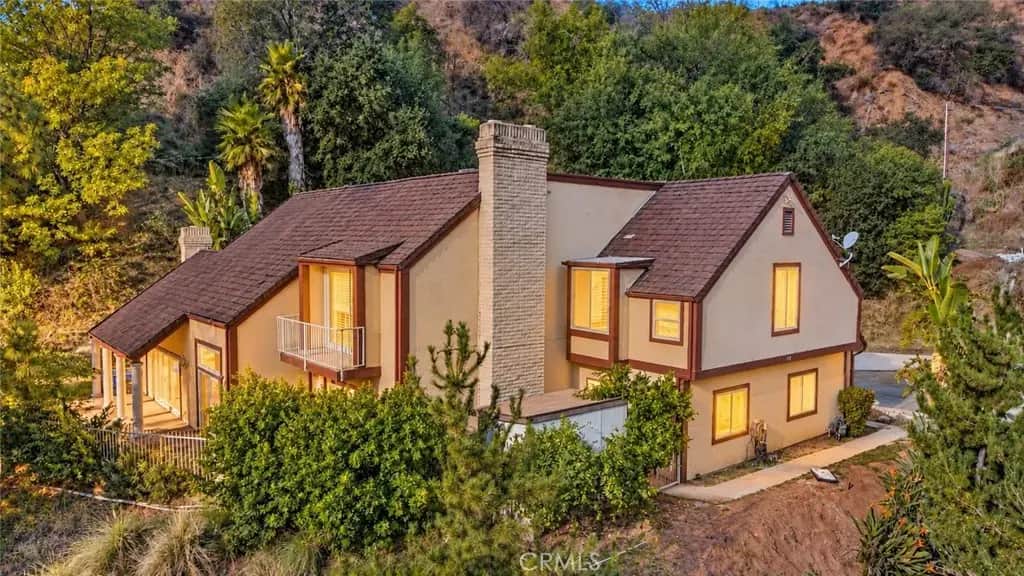 2127 Canyon Road, Arcadia, CA — listing photo 1