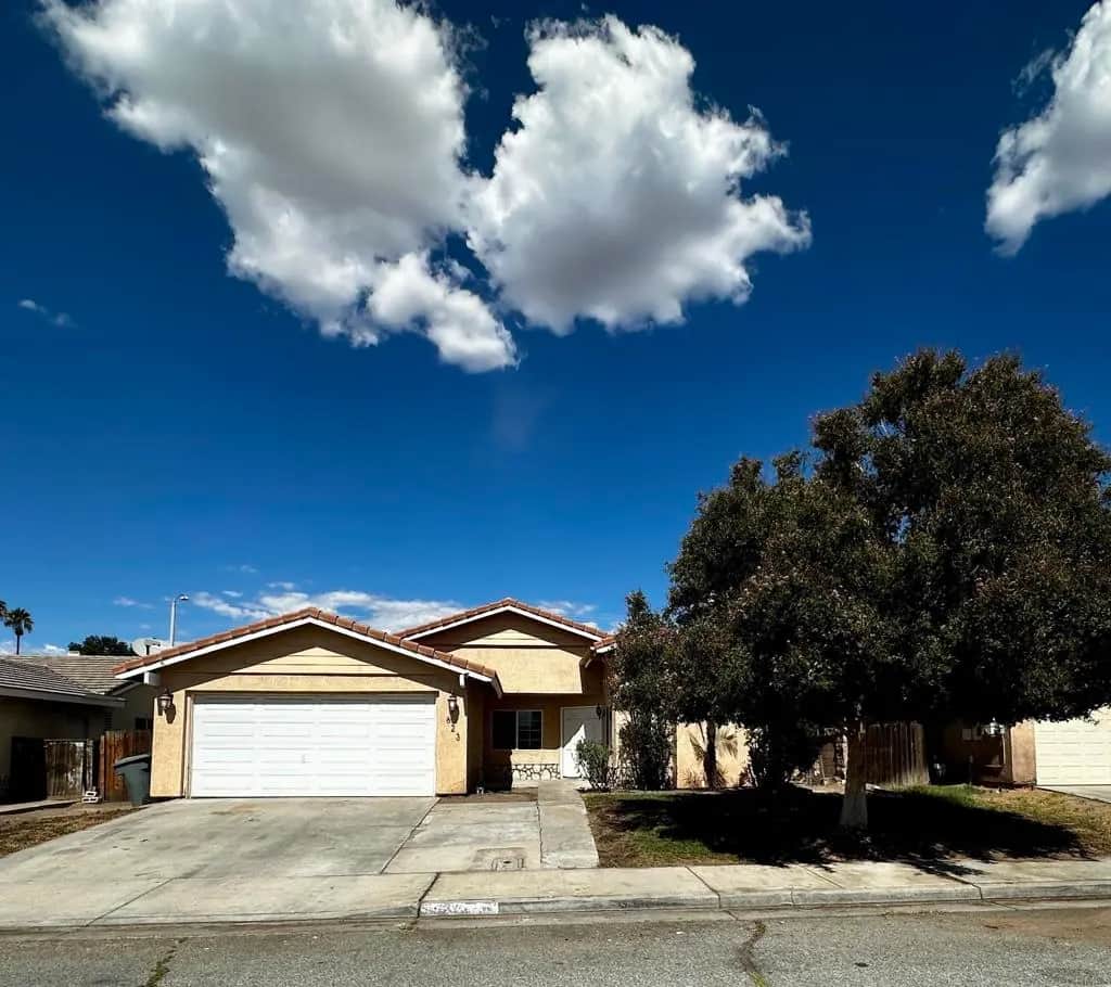 623 Carmen Drive, San Jacinto, CA — listing photo 1