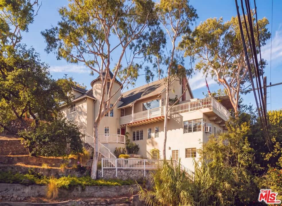 2882 Belden Drive, Los Angeles, CA — listing photo 1