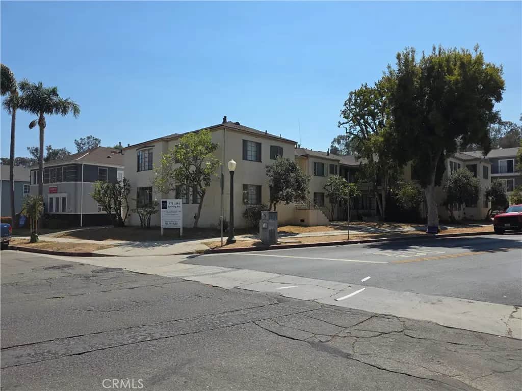 575 Levering Avenue 575, Westwood Century City, CA — listing photo 1