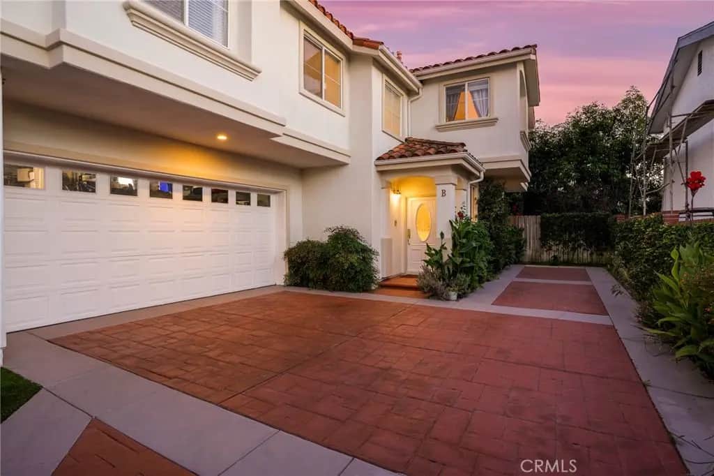 2216 Pullman Lane B, Redondo Beach, CA — listing photo 1