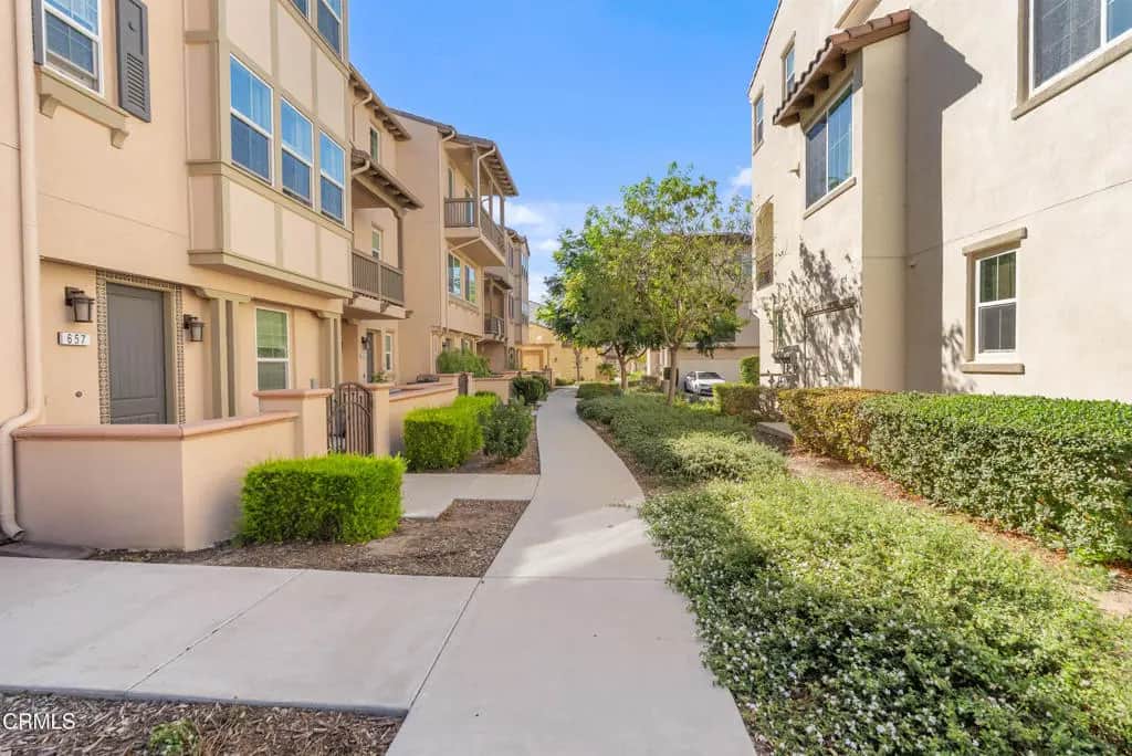 643 Pioneer Street, Camarillo, CA — listing photo 1