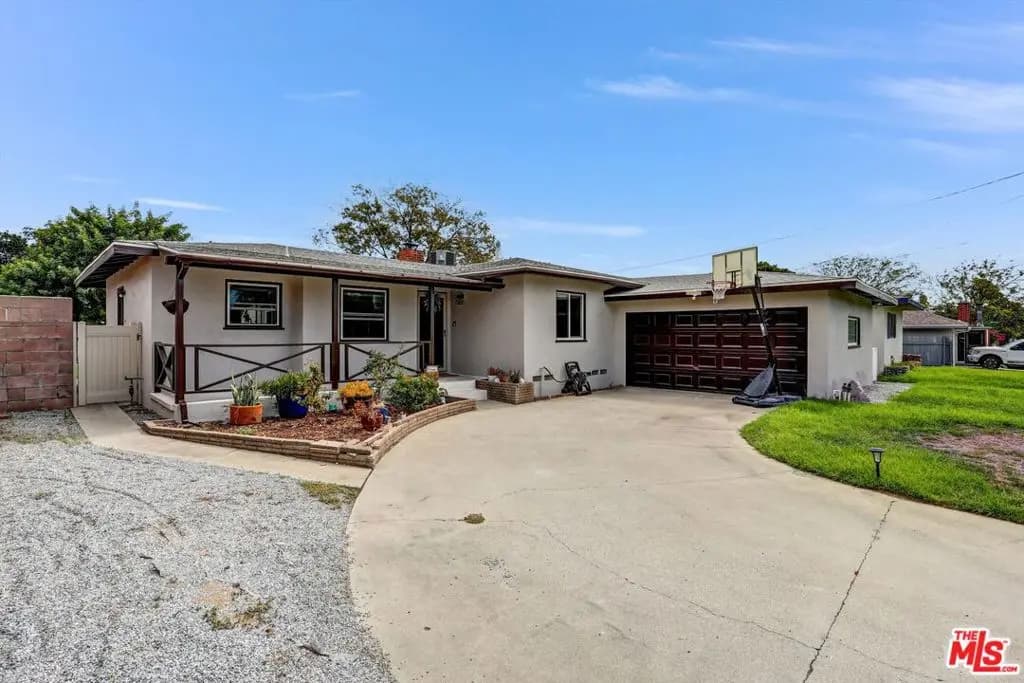 3335 Wall Avenue, San Bernardino, CA — listing photo 1