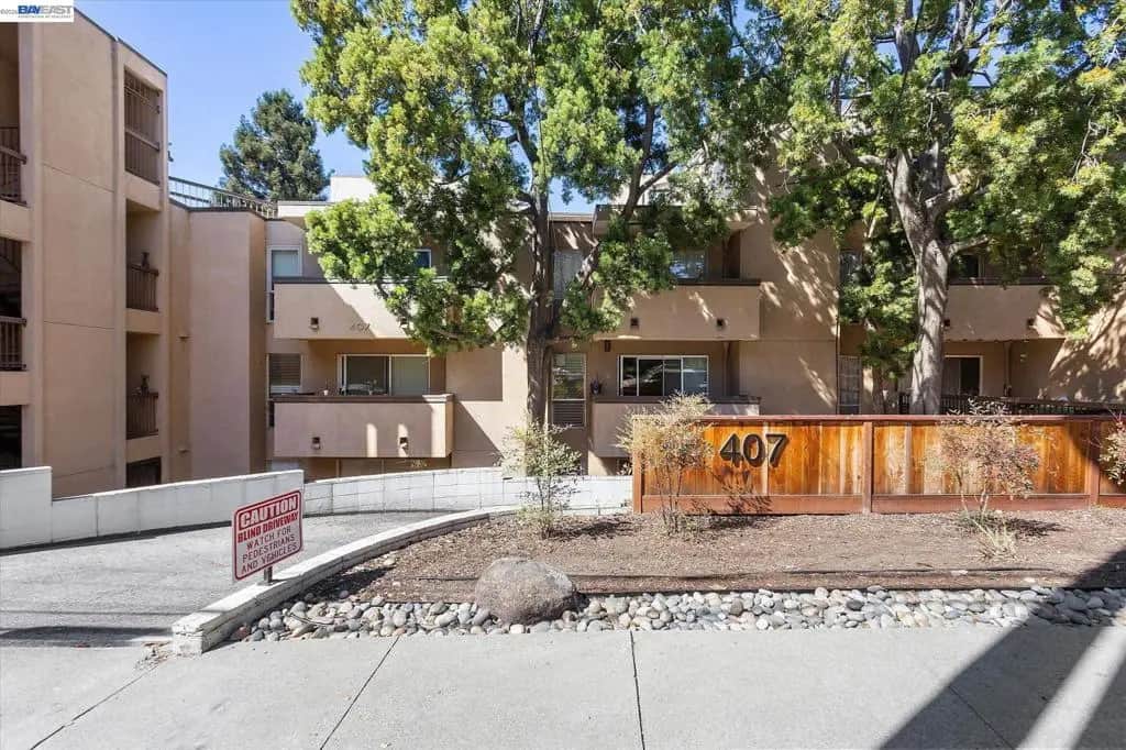407 Orange St 310, Oakland, CA — listing photo 1