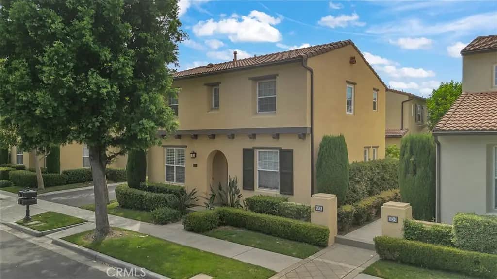 101 Waterman 153, Irvine, CA — listing photo 1