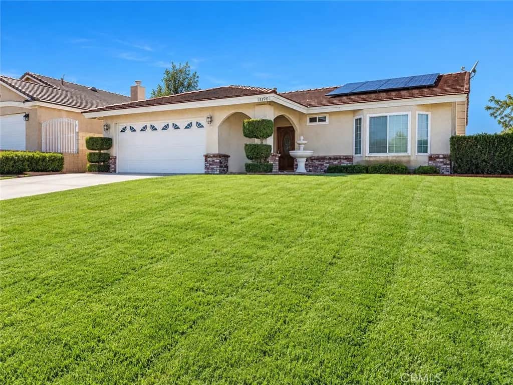 13190 Palos Grande, Victorville, CA — listing photo 1