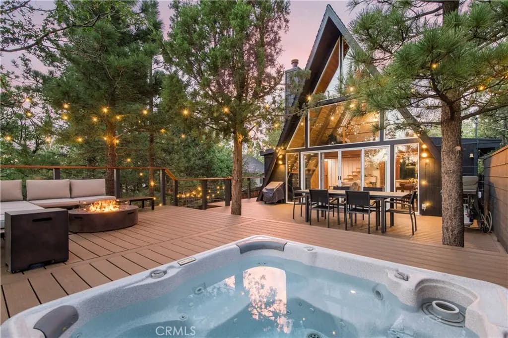 587 Villa Grove Avenue, Big Bear City, CA — listing photo 1