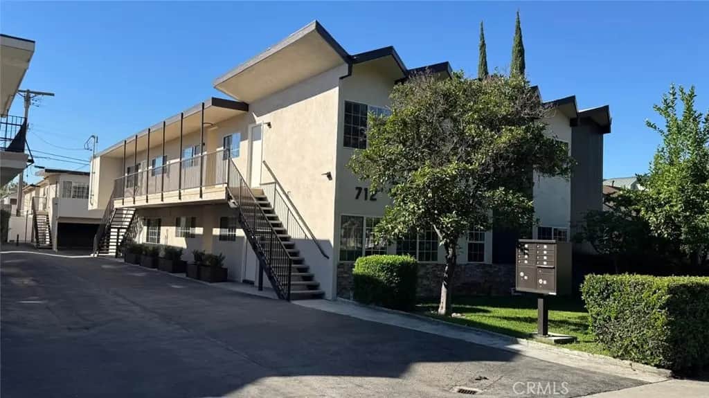 712 W Doran Street 7, Glendale, CA — listing photo 1
