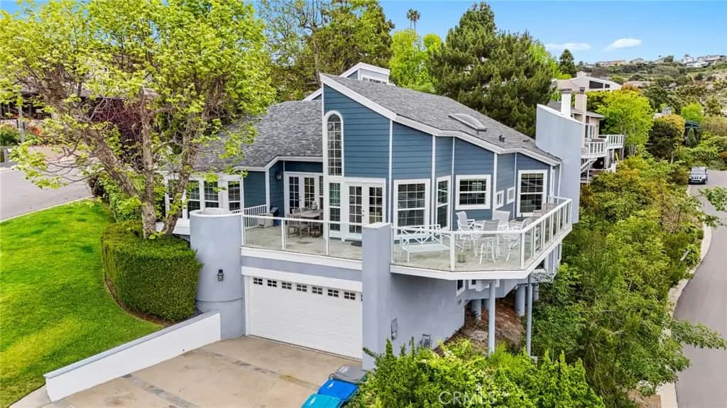 2210 Bridge, Laguna Beach, CA — listing photo 1