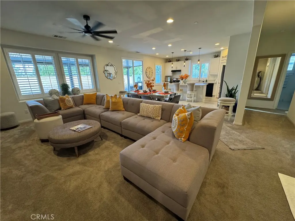 361 Pomegranate, San Jacinto, CA — listing photo 1