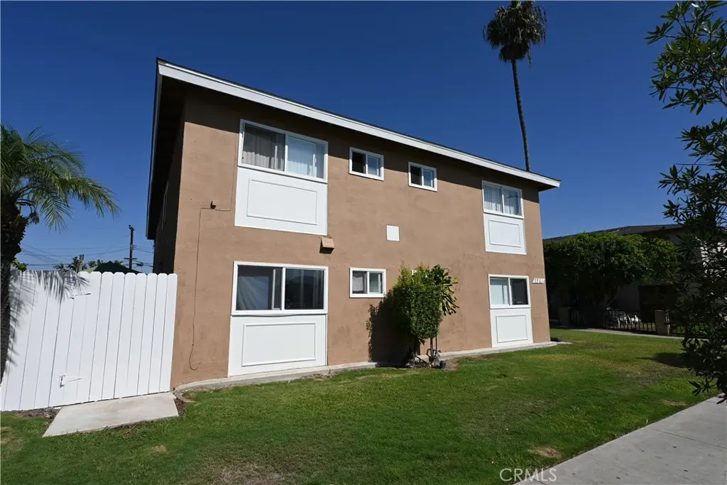7761 Mandrell Drive, Huntington Beach, CA — listing photo 1