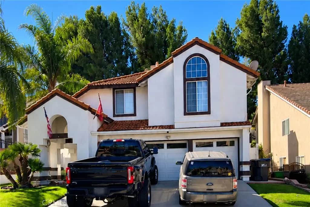 3348 Amy, Corona, CA — listing photo 1