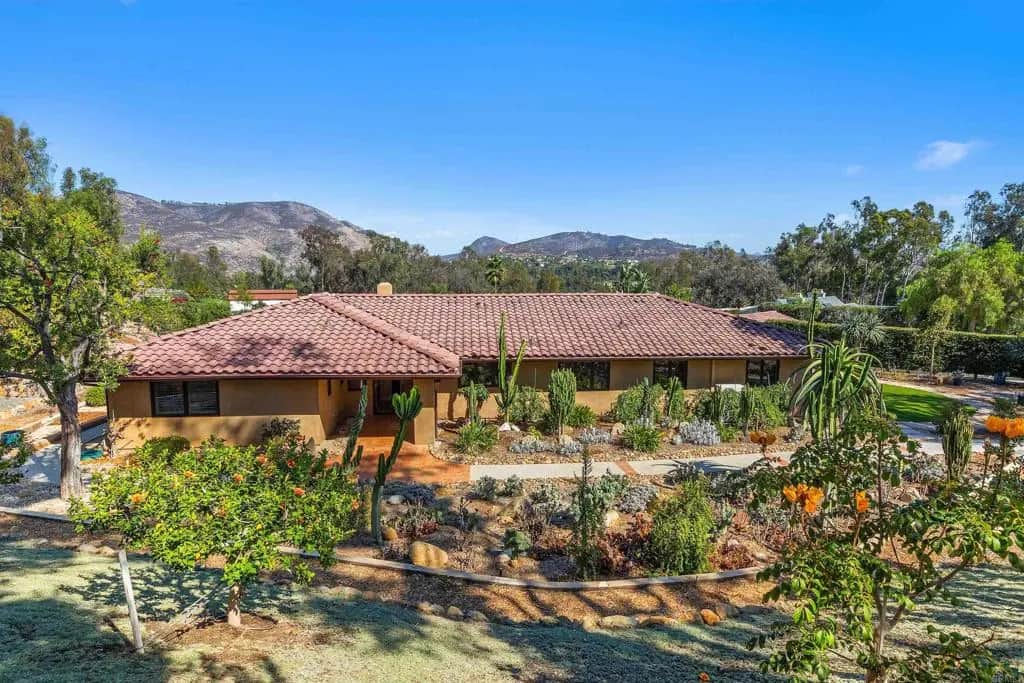 17543 Rancho del Rio, Rancho Santa Fe, CA — listing photo 1