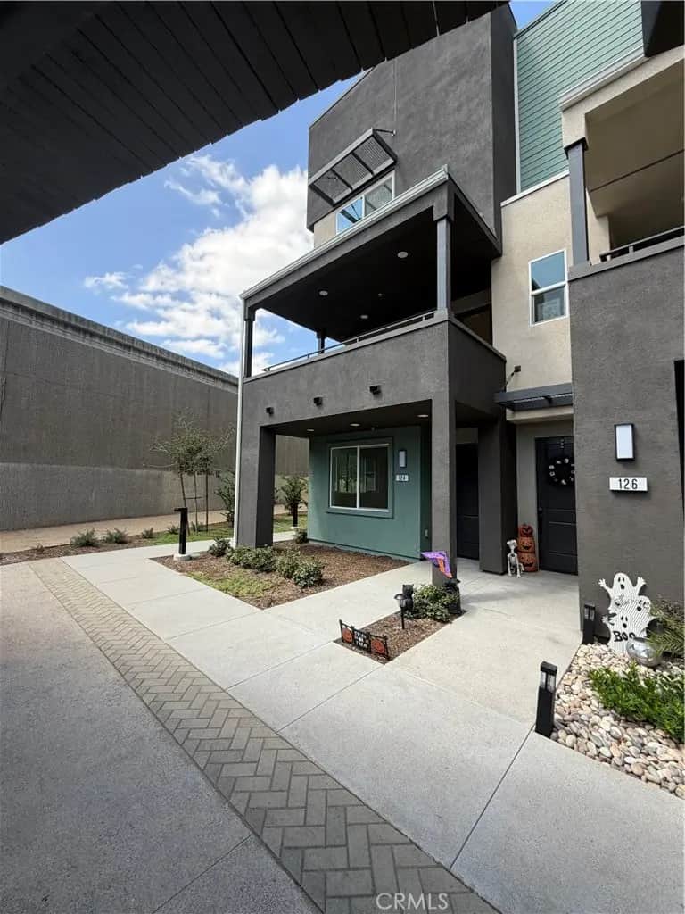 124 Chaparral, Tustin, CA — listing photo 1
