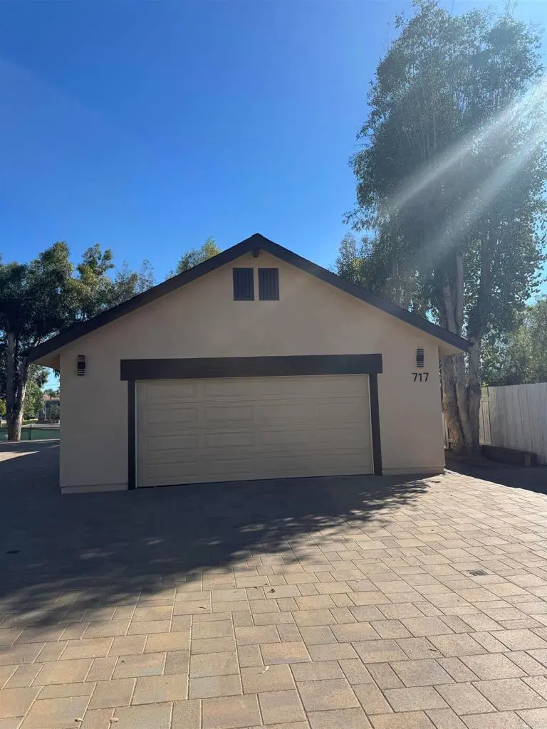 717 Alamo Lane, Escondido, CA — listing photo 1