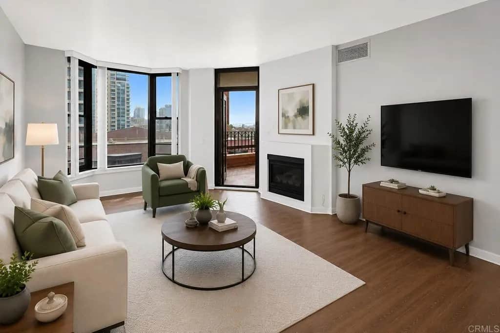 500 W Harbor Drive 716, San Diego, CA — listing photo 1