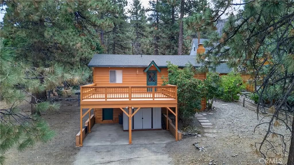 26720 Redstart, Wrightwood, CA — listing photo 1