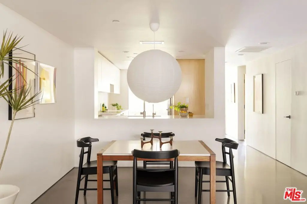 2950 Neilson Way 209, Santa Monica, CA — listing photo 1