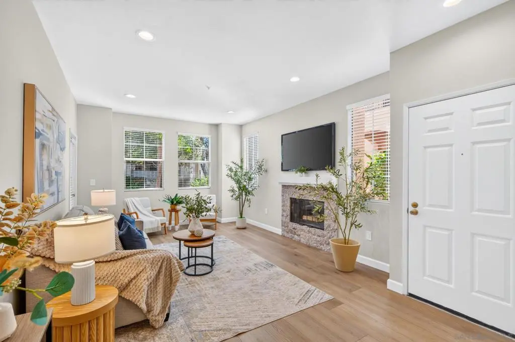 18812 Caminito Cantilena 124, San Diego, CA — listing photo 1