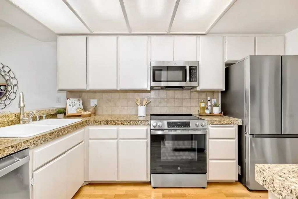 3098 Rue Dorleans 328, San Diego, CA — listing photo 1