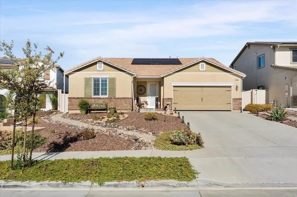 34393 Yellow Sage Court, Murrieta, CA — listing photo 1
