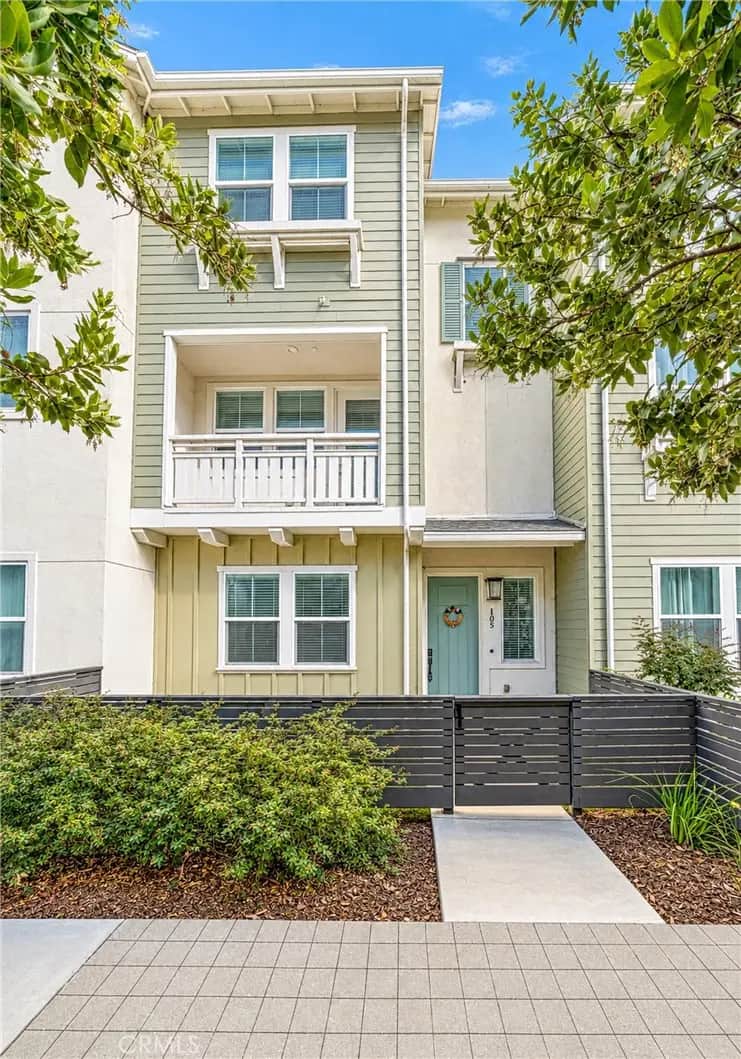 5690 Surfrider Way 105, Goleta, CA — listing photo 1