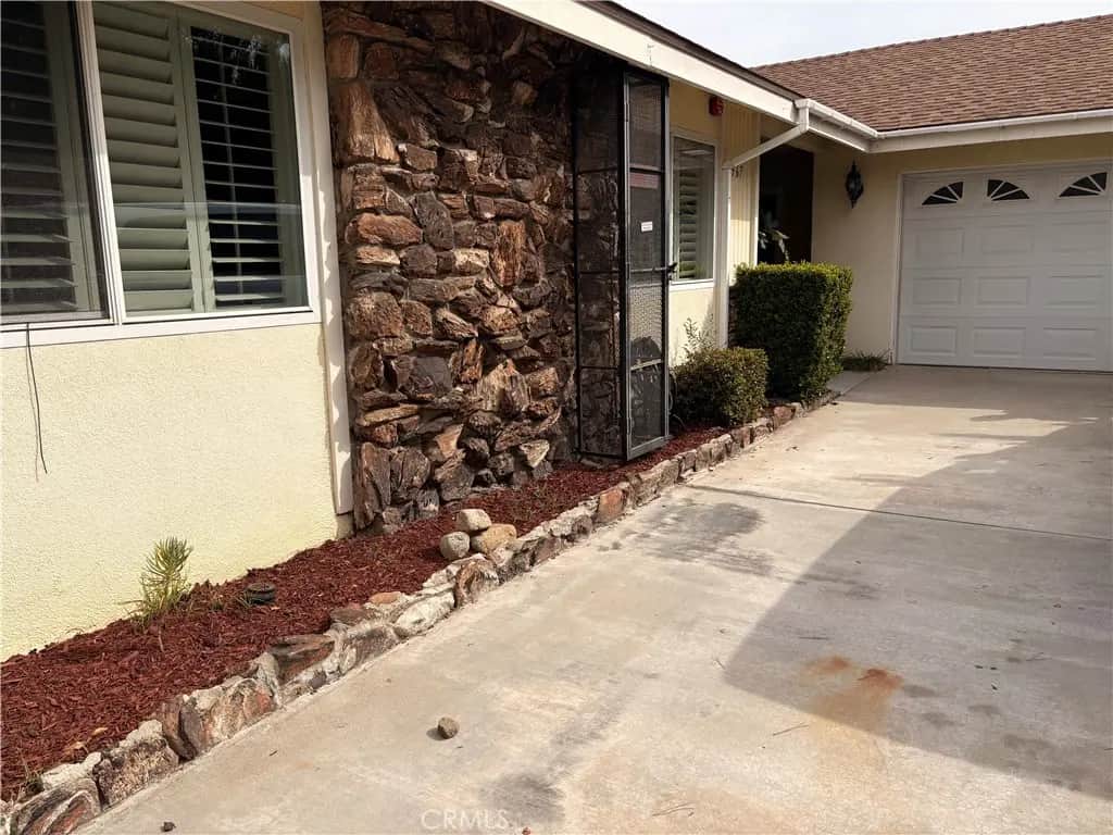 967 W 13th, Upland, CA — listing photo 1