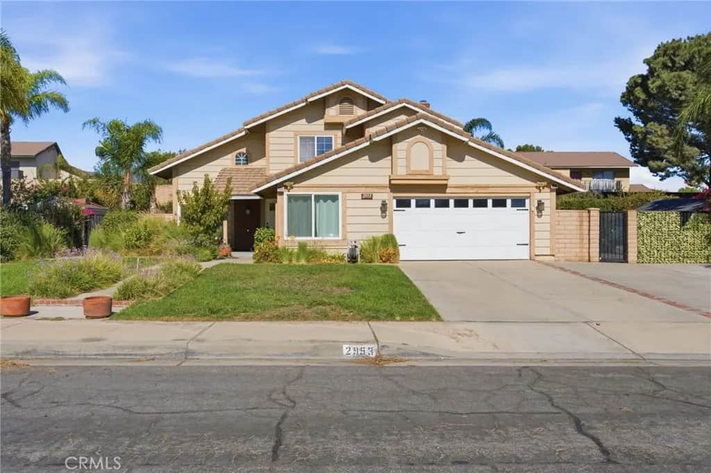 2953 N Orange, Rialto, CA — listing photo 1