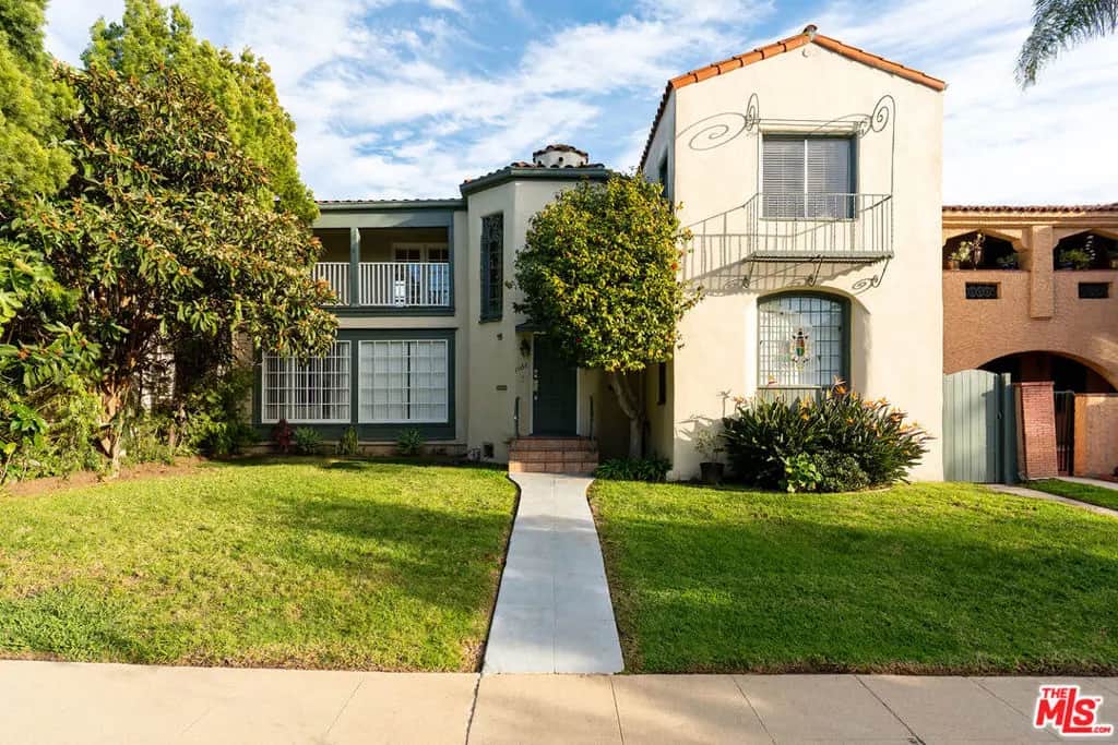 1064 S Hayworth Avenue, Los Angeles, CA — listing photo 1
