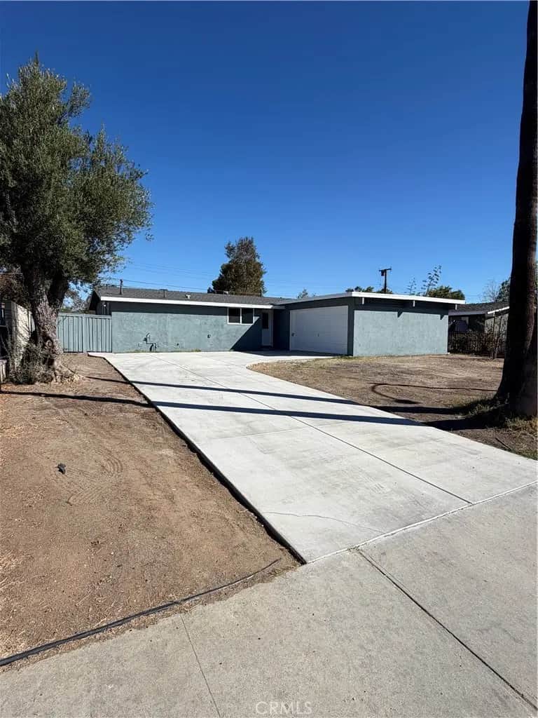 5751 Walter Street, Riverside, CA — listing photo 1