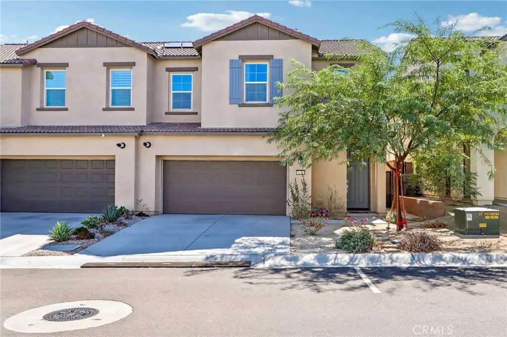 76303 Cambridge, Palm Desert, CA — listing photo 1