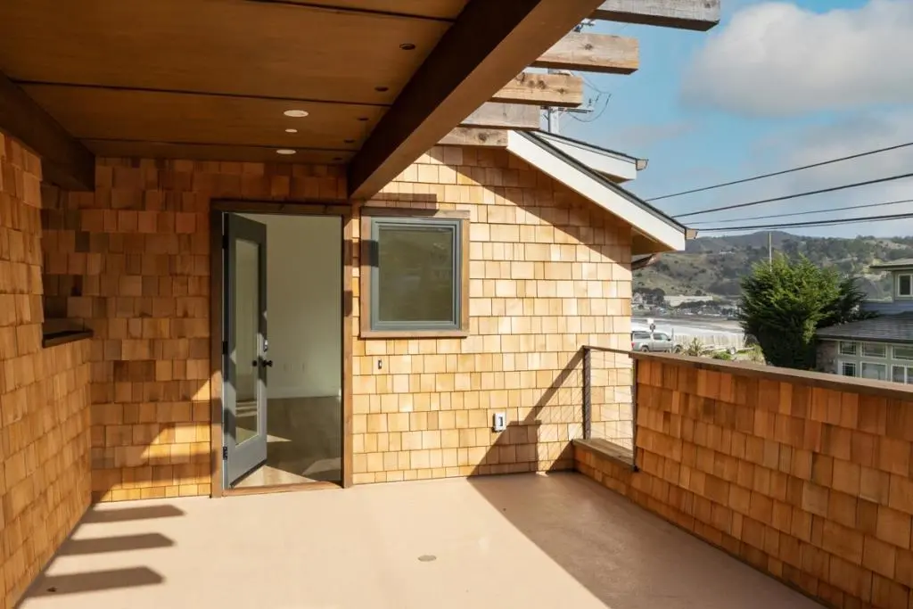 1200 Danmann Avenue D, Pacifica, CA — listing photo 1