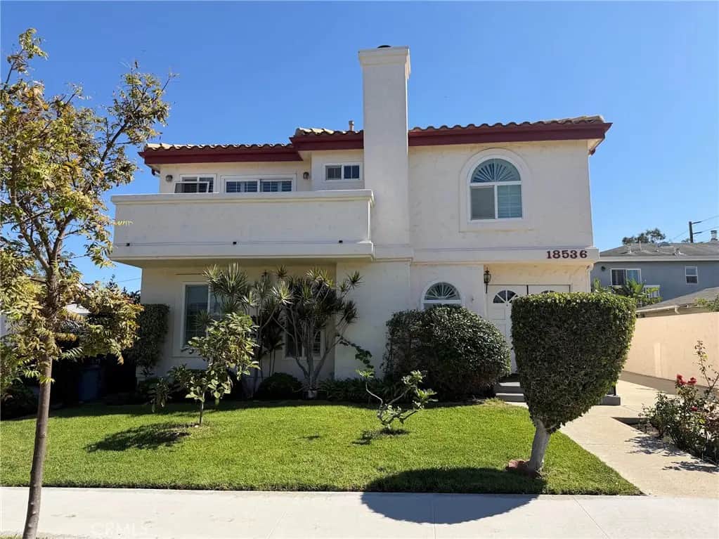 18536 Ashley Avenue, Torrance, CA — listing photo 1