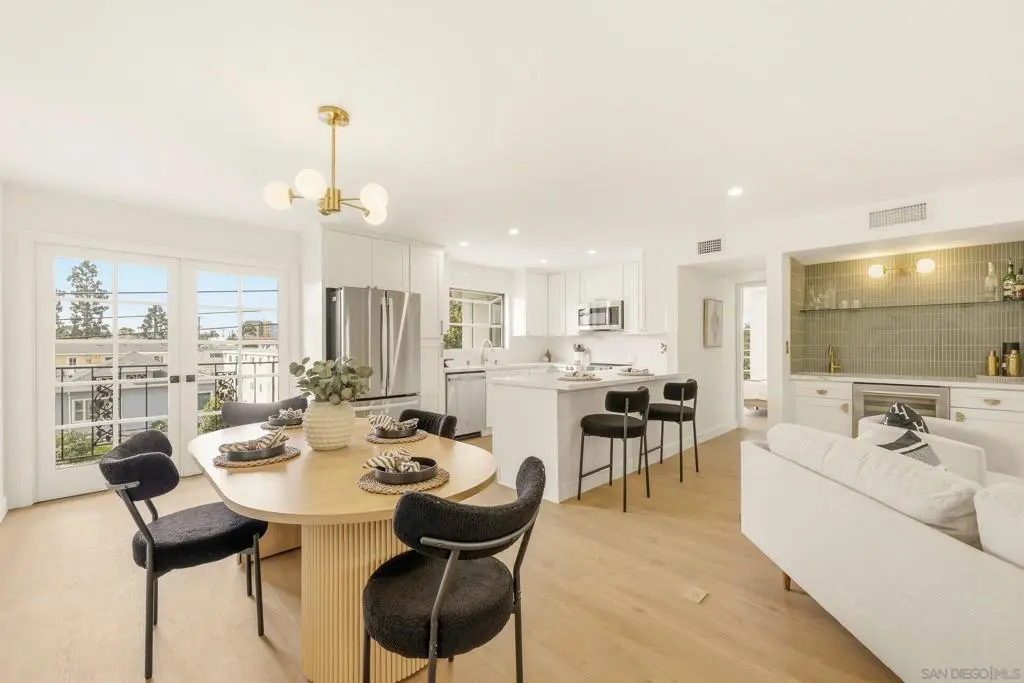 1263 Robinson 13, San Diego, CA — listing photo 1