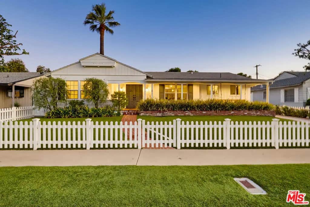 12822 Waddell Street, Valley Village, CA — listing photo 1
