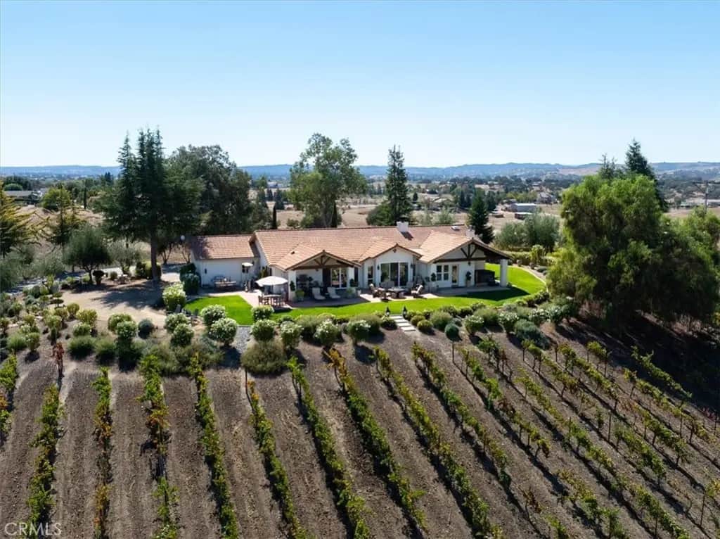 4740 Devonshire, Paso Robles, CA — listing photo 1