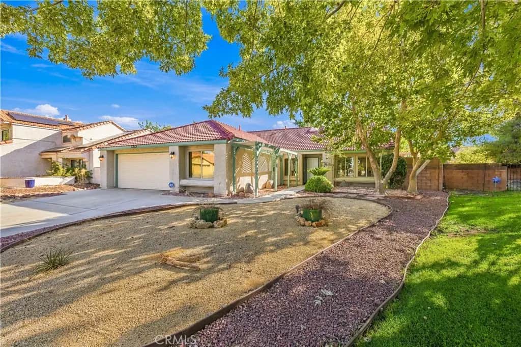 44328 Soft Avenue, Lancaster, CA — listing photo 1