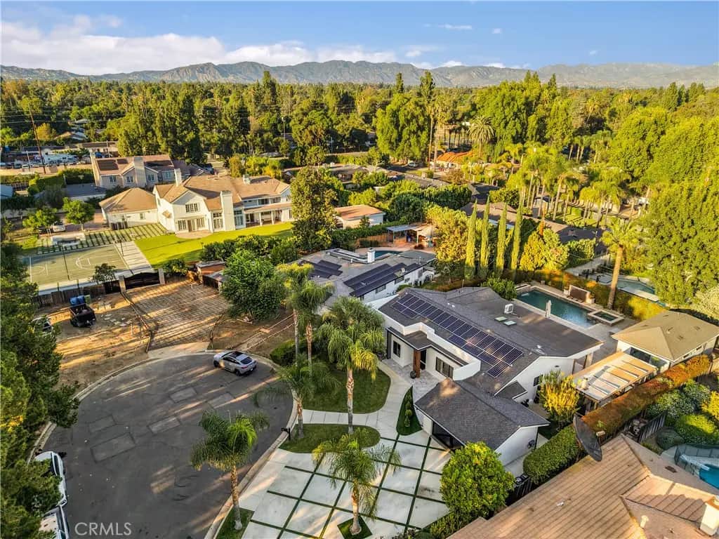 8622 White Oak Avenue, Sherwood Forest, CA — listing photo 1