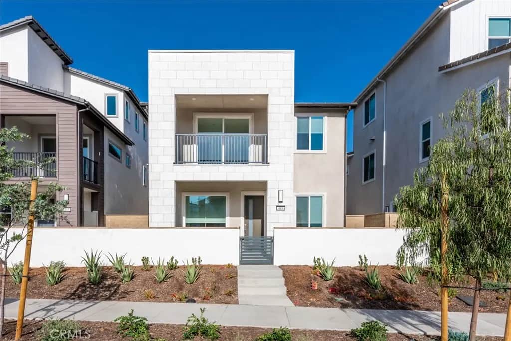 419 Flycatcher, Irvine, CA — listing photo 1