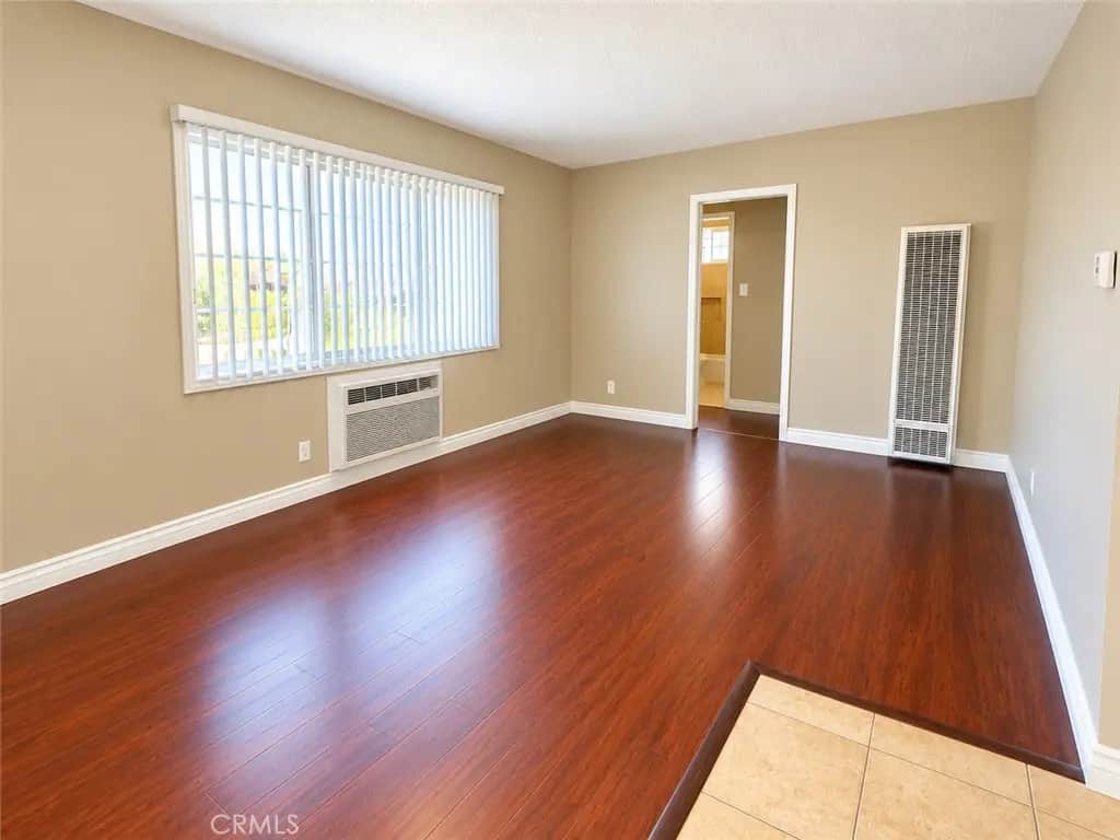321 N Macneil 3, San Fernando, CA — listing photo 1