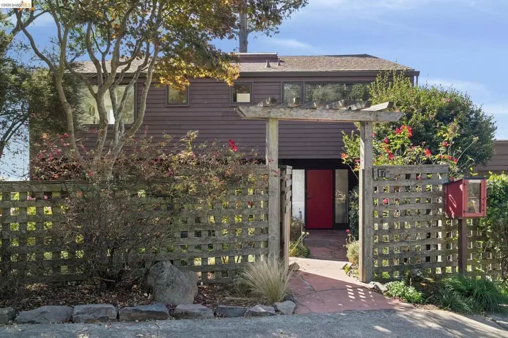 17 Senior Ave, Berkeley, CA — listing photo 1