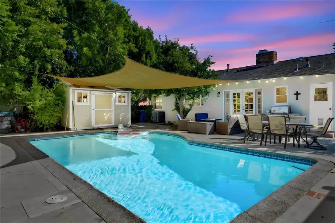 14013 Cohasset Street, Van Nuys, CA — listing photo 1