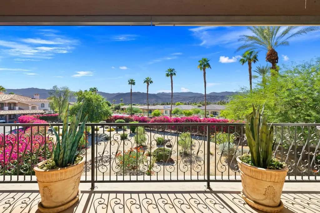 2807 Via Calderia, Palm Desert, CA — listing photo 1