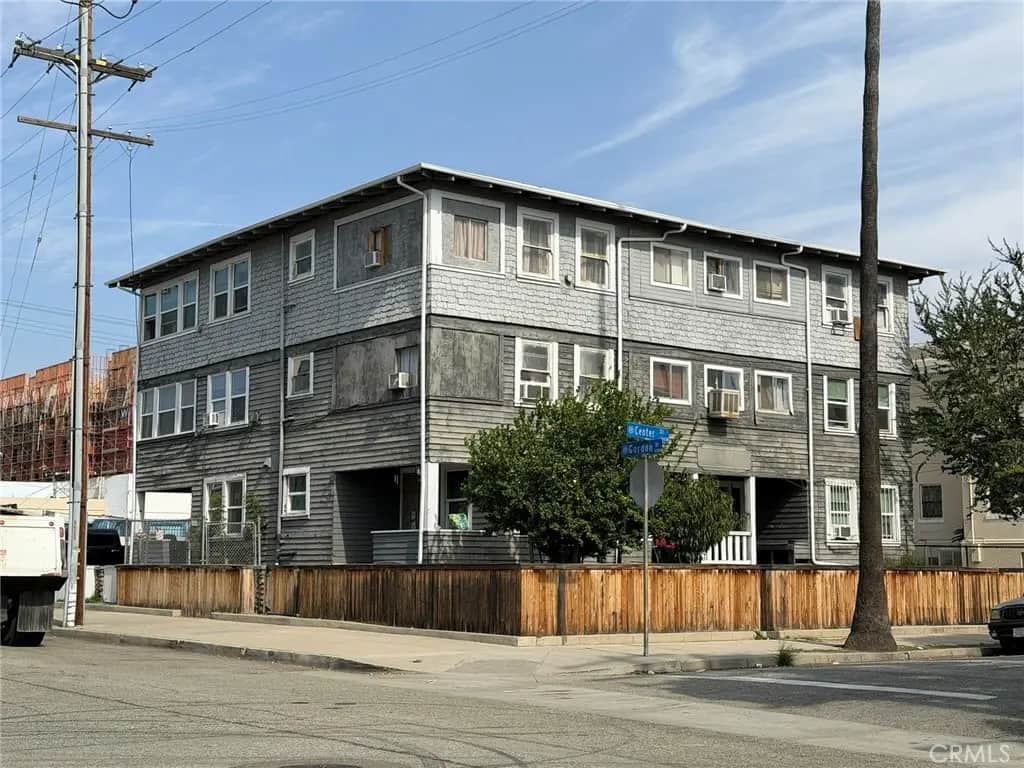 285 W Center Street, Pomona, CA — listing photo 1
