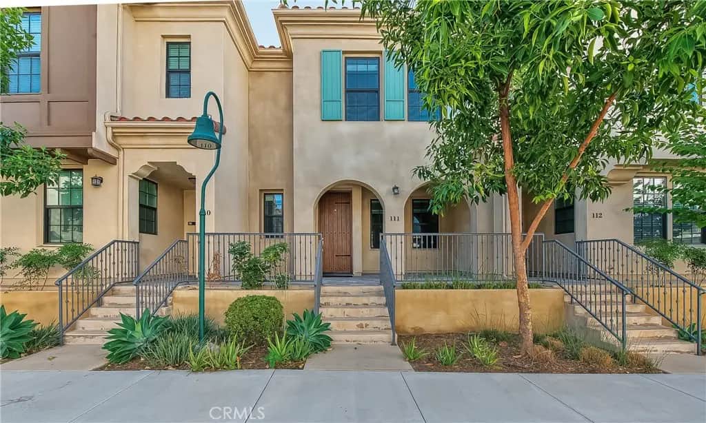501 W Foothill Boulevard 111, Claremont, CA — listing photo 1
