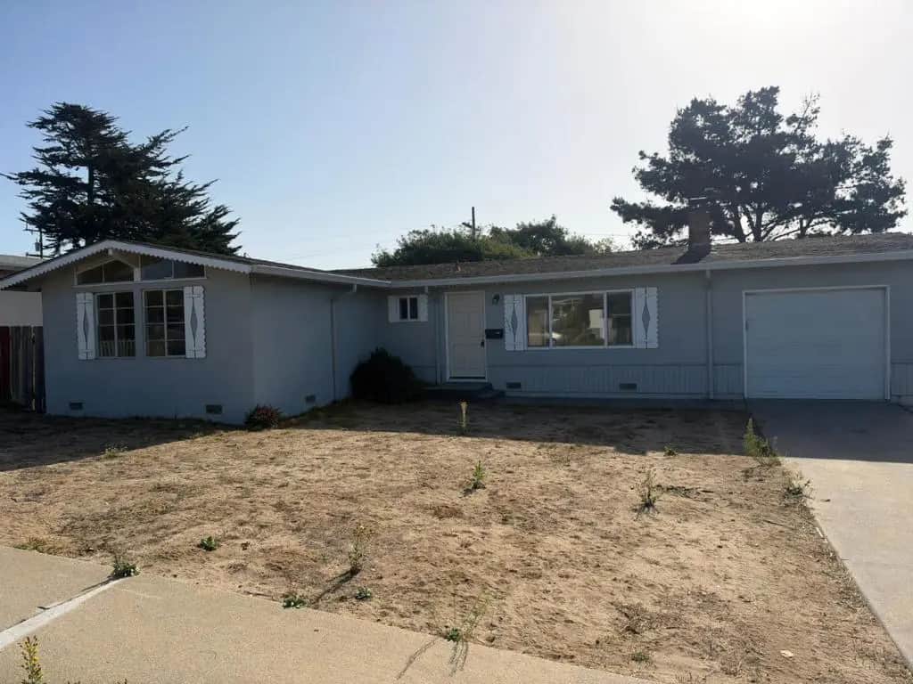 3184 Vista Del Camino, Marina, CA — listing photo 1