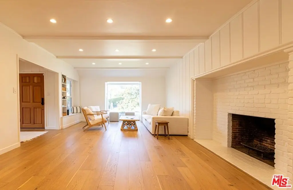 358 S Bentley Avenue, Los Angeles, CA — listing photo 1